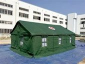 خيمة الإغاثة الطبية بالمستشفى الميداني